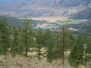 Heading back down, view of WillowBrook, Mt Keogan 2011-10.